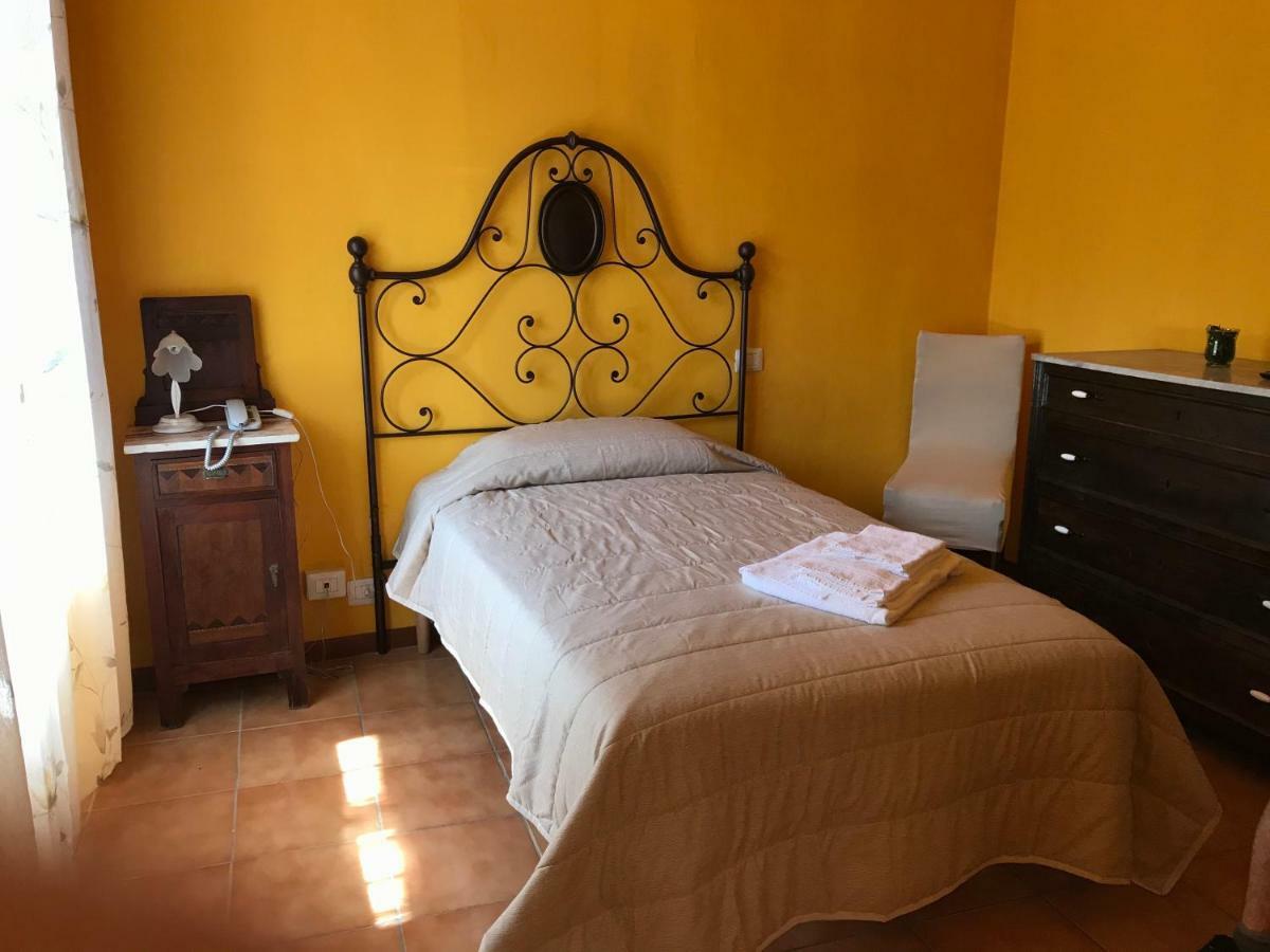 Albergo Antica Lanterna Castelnuovo di Garfagnana Bagian luar foto