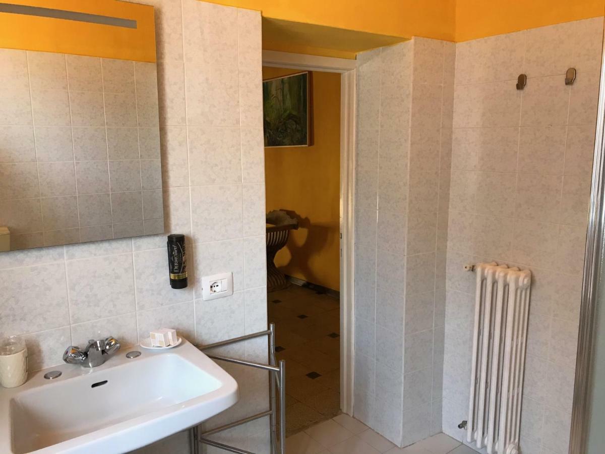 Albergo Antica Lanterna Castelnuovo di Garfagnana Bagian luar foto