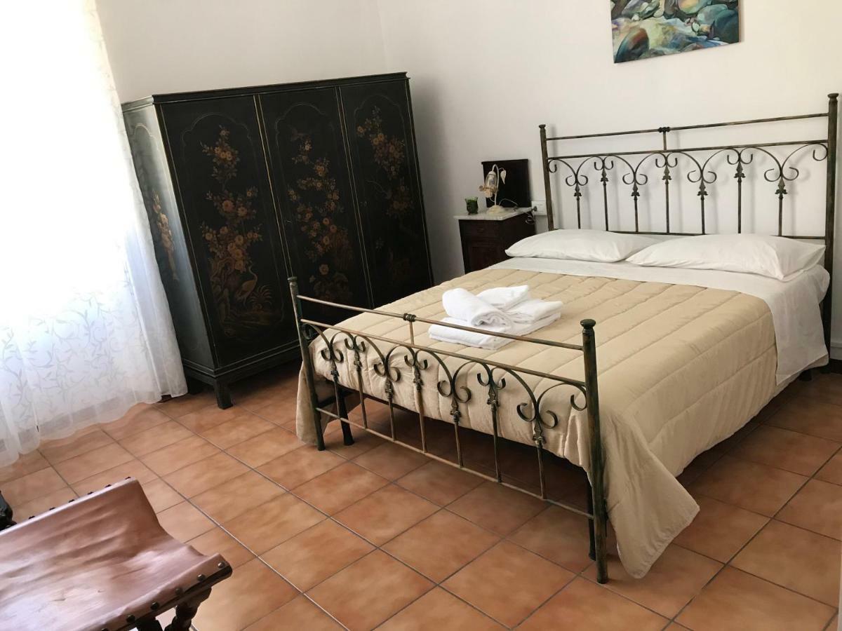 Albergo Antica Lanterna Castelnuovo di Garfagnana Bagian luar foto